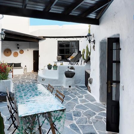 Vivienda Vacacional El Patio De Franky Тегисе Экстерьер фото