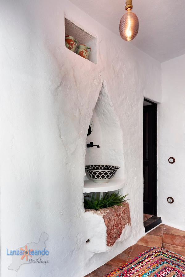 Vivienda Vacacional El Patio De Franky Тегисе Экстерьер фото